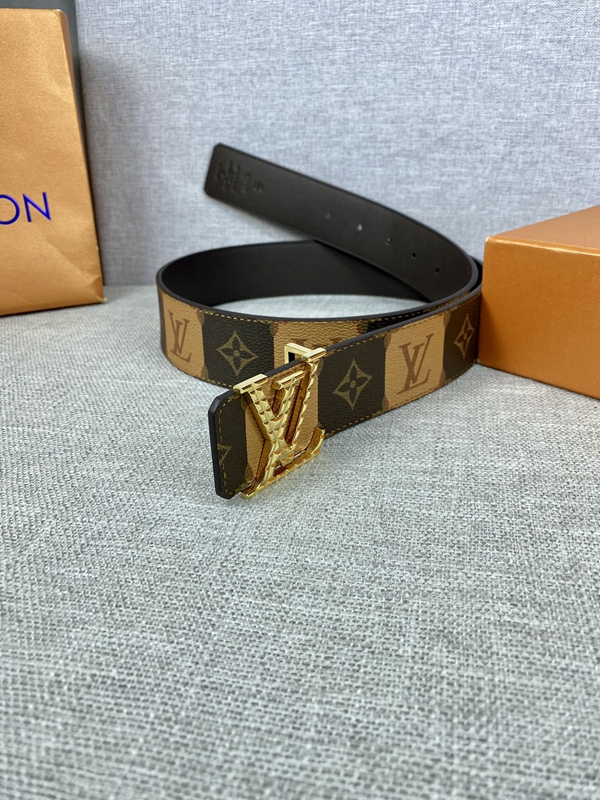 激安ルイヴィトンベルト側面デザイン